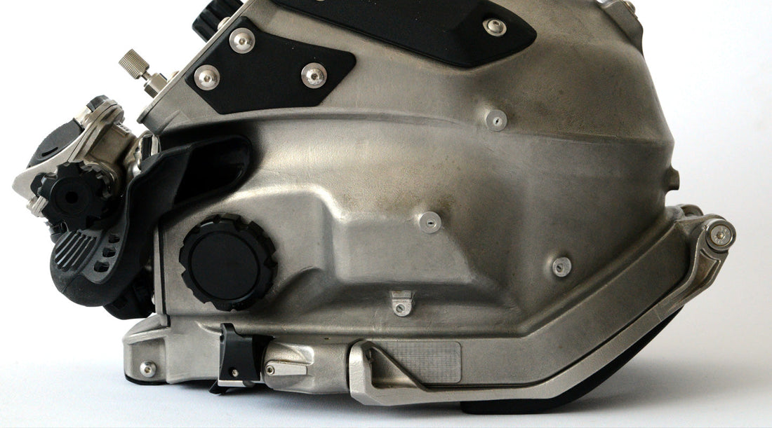 The Advantages to an Angled Neck Dam In Commercial Diving